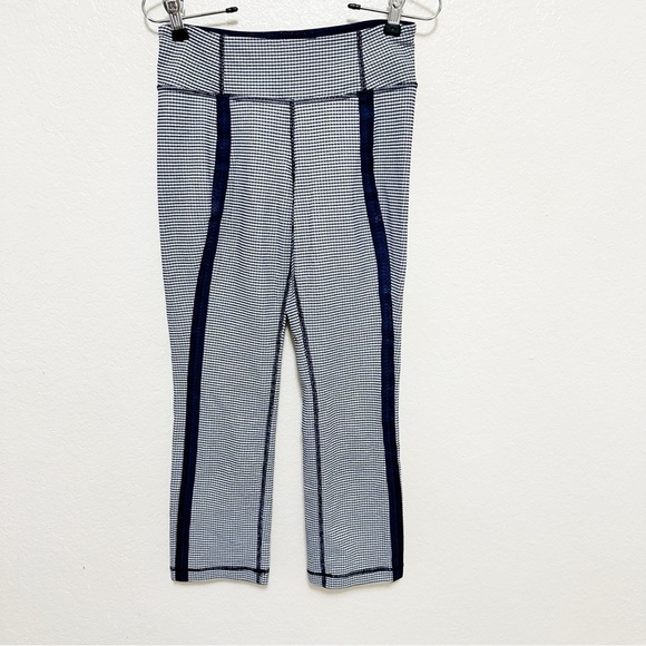 Lululemon Coast To Class Pant *Gingham Inkwell leggings size 4 - Picture 6 of 12